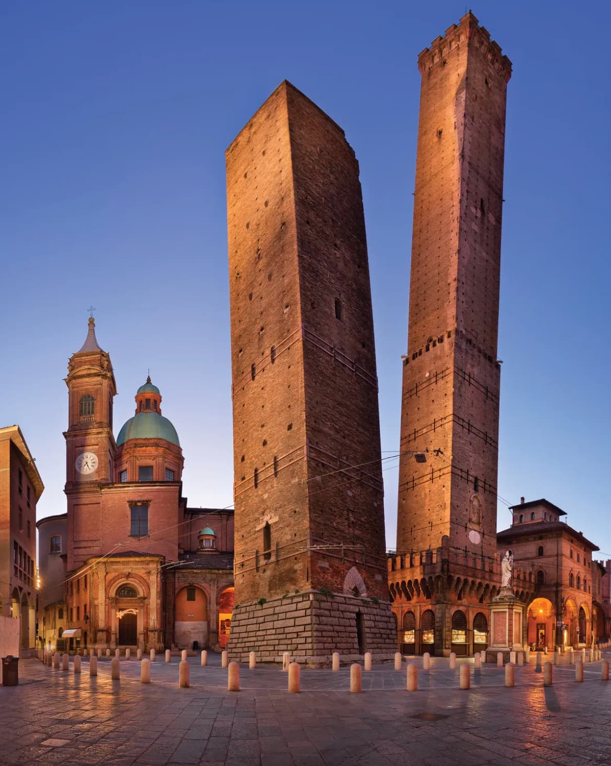 bologna tower